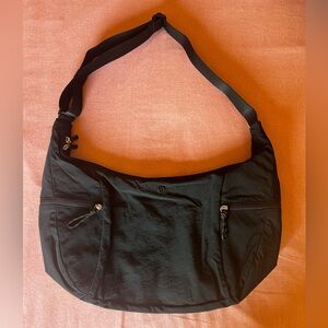 NWOT Lululemon Slouchy Sling Bag 13L